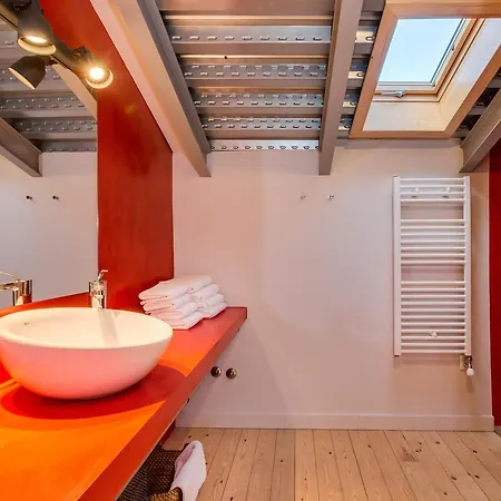 Flateli Cort Reial Groc شقة خيرونا